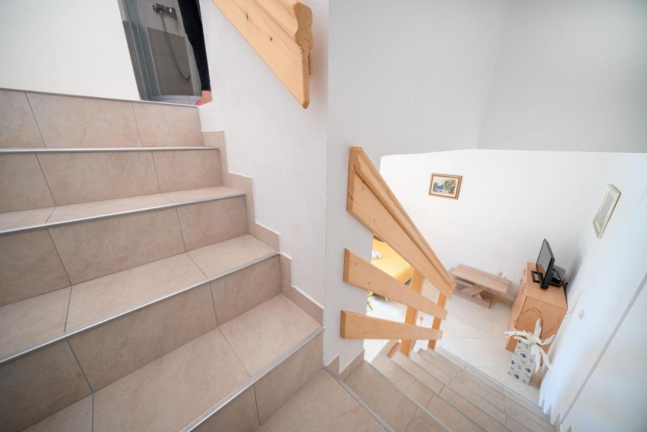 Bebe Apartment Vodice Exterior photo